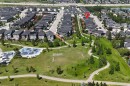 17 Crestbrook Hill Sw, Calgary, AB 