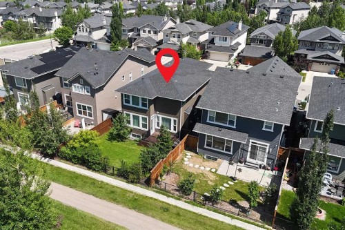 17 Crestbrook Hill Sw, Calgary, AB 