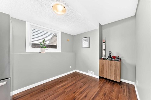 8004 Ranchview Drive Nw, Calgary, AB 