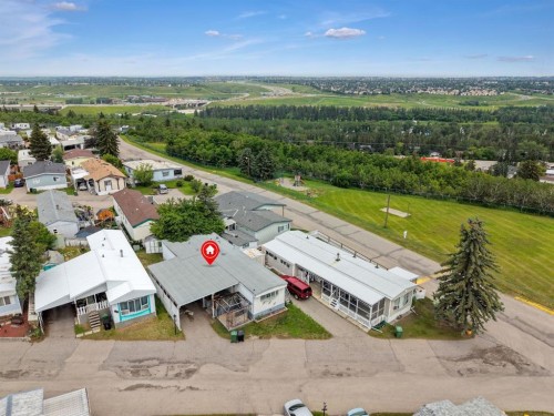 3223 83 Street Nw, Calgary, AB 