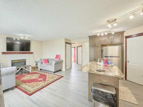 117 Douglas Ridge Circle Se, Calgary, AB 