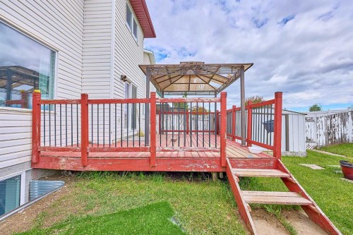 117 Douglas Ridge Circle Se, Calgary, AB 