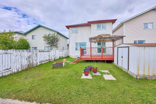 117 Douglas Ridge Circle Se, Calgary, AB 