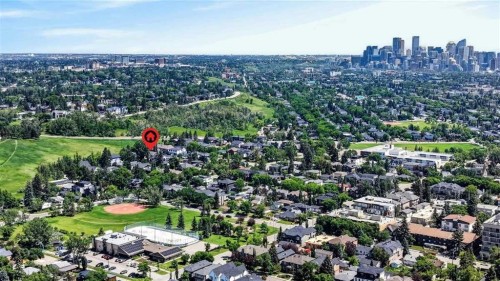 924 33A Street Nw, Calgary, AB - Outdoor
