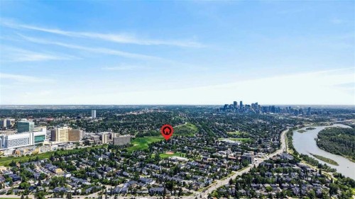924 33A Street Nw, Calgary, AB - Outdoor With View