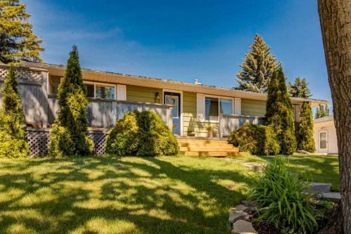 23 Heston Street Nw, Calgary, AB 