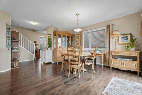 241 Sunset Heights, Cochrane, AB - Indoor Photo Showing Other Room