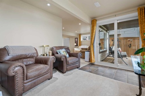241 Sunset Heights, Cochrane, AB - Indoor
