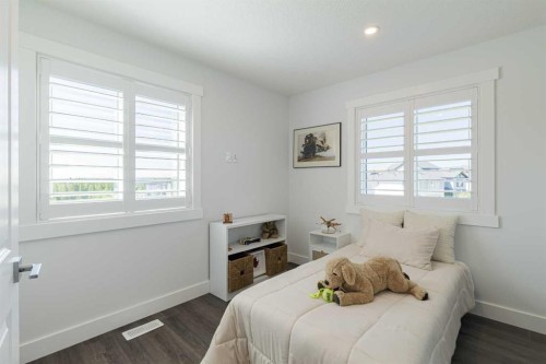 64 Spring Willow Close Sw, Calgary, AB 