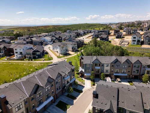 64 Spring Willow Close Sw, Calgary, AB 