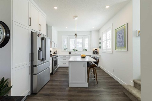 64 Spring Willow Close Sw, Calgary, AB 