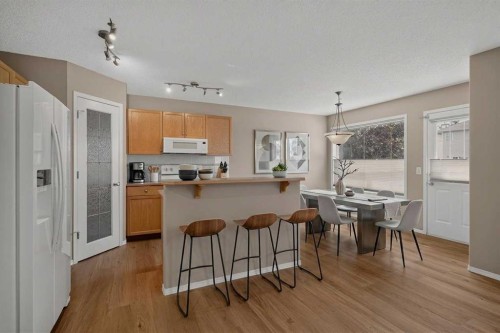 59 Silver Springs Way Nw, Airdrie, AB - Indoor Photo Showing Other Room