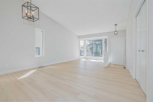 208 Macewan Valley Road Nw, Calgary, AB 