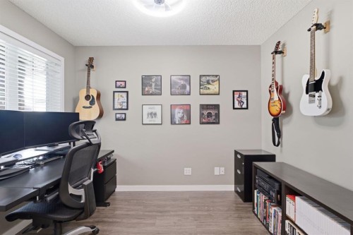 132 Coopers Heights Sw, Airdrie, AB - Indoor