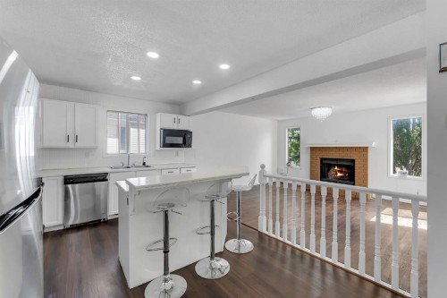 48 Millview Way Sw, Calgary, AB 