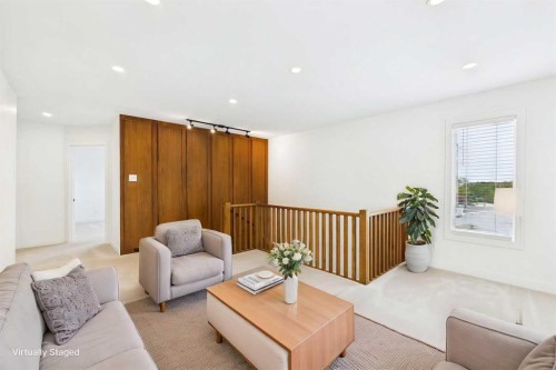 416 Thornhill Place Nw, Calgary, AB - Indoor Photo Showing Living Room