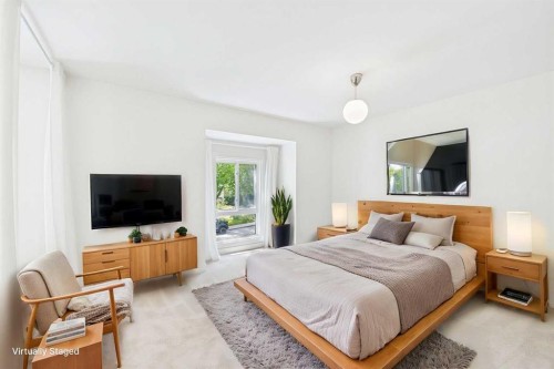 416 Thornhill Place Nw, Calgary, AB - Indoor Photo Showing Bedroom
