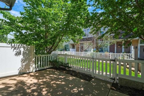 159 New Brighton Villas Se, Calgary, AB 