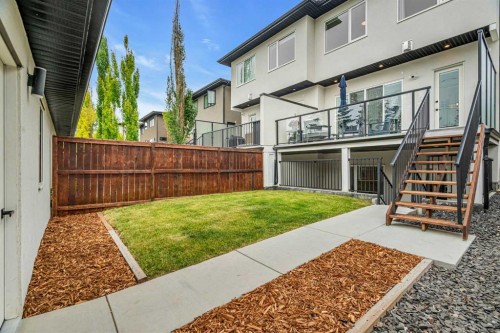 2032 37 Avenue Sw, Calgary, AB - Outdoor With Deck Patio Veranda