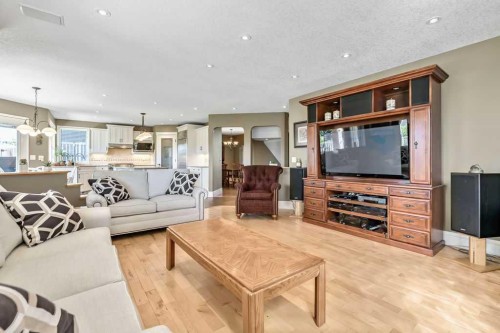 28 Citadel Green Nw, Calgary, AB 
