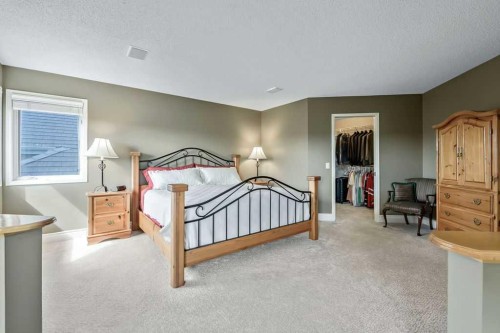 28 Citadel Green Nw, Calgary, AB 