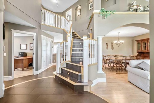 28 Citadel Green Nw, Calgary, AB 