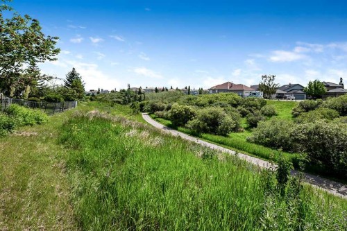 28 Citadel Green Nw, Calgary, AB 