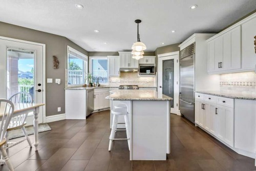 28 Citadel Green Nw, Calgary, AB 