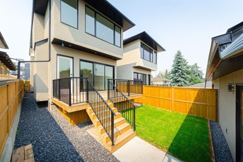 2028 36 Street Sw, Calgary, AB - Outdoor With Exterior