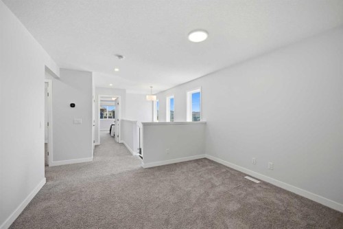 114 Corner Meadows Grove Ne, Calgary, AB 