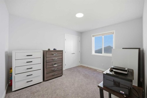 114 Corner Meadows Grove Ne, Calgary, AB 
