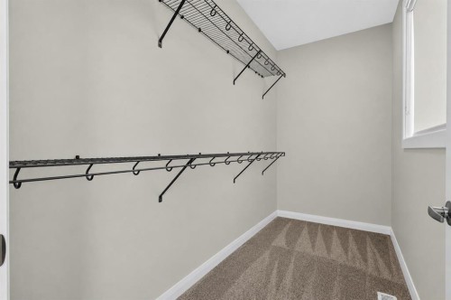 62 Evansfield Green Nw, Calgary, AB - Indoor With Storage