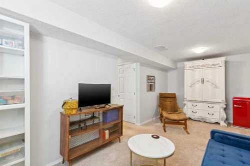 147 Sunset Cove, Cochrane, AB - Indoor