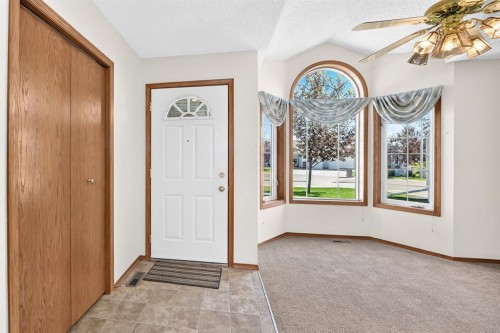 3 Parklane Place, Strathmore, AB - Indoor Photo Showing Other Room