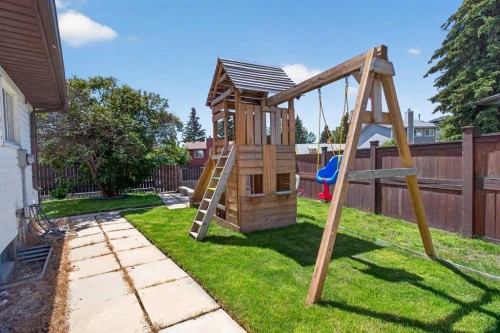 51 Millbank Court Sw, Calgary, AB - Outdoor