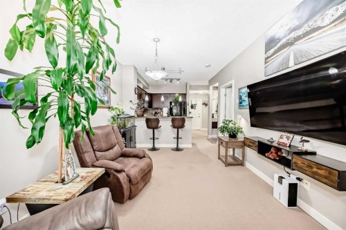 113-201 Sunset Drive, Cochrane, AB - Indoor