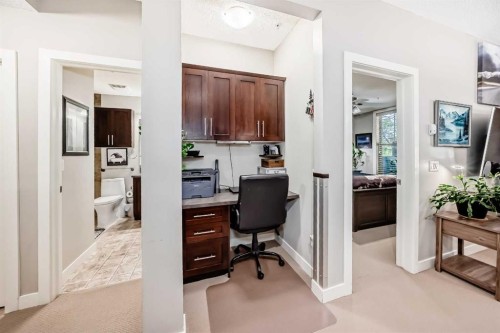 113-201 Sunset Drive, Cochrane, AB - Indoor