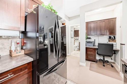 113-201 Sunset Drive, Cochrane, AB - Indoor