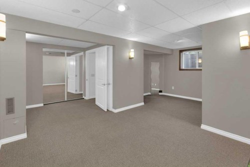 20 Midpark Gardens Se, Calgary, AB 