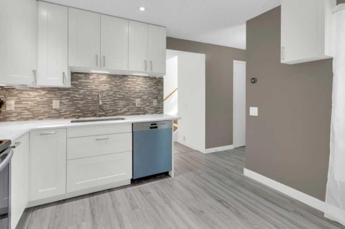 20 Midpark Gardens Se, Calgary, AB 