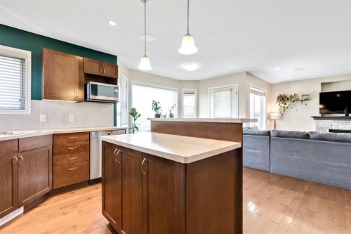 148 Hillcrest Boulevard, Strathmore, AB 
