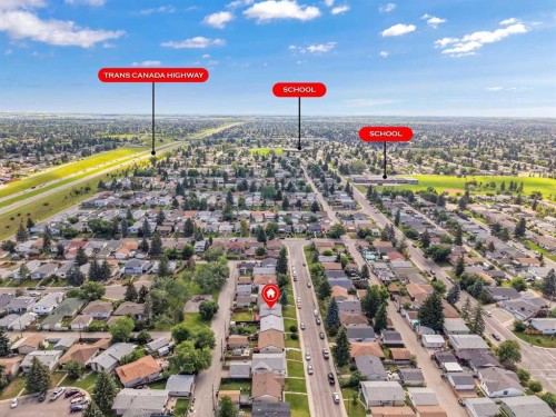 4108 13 Avenue Ne, Calgary, AB - Outdoor With View