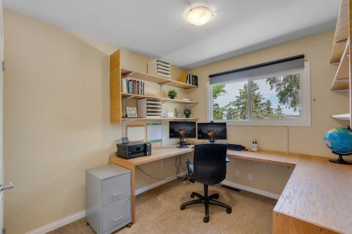 10219 7 Street Sw, Calgary, AB 