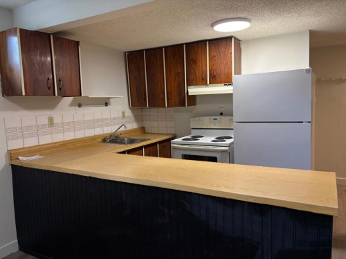 6879 Rundlehorn Drive Ne, Calgary, AB 