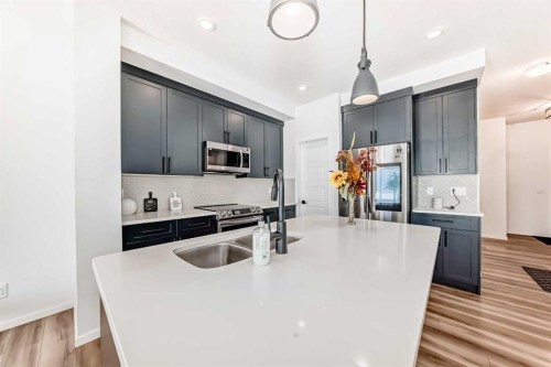91 Walcrest Way Se, Calgary, AB 