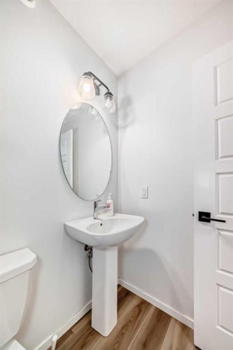 91 Walcrest Way Se, Calgary, AB 