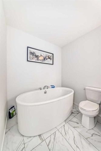 91 Walcrest Way Se, Calgary, AB 