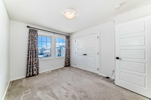 91 Walcrest Way Se, Calgary, AB 