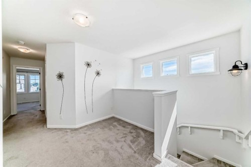 91 Walcrest Way Se, Calgary, AB 