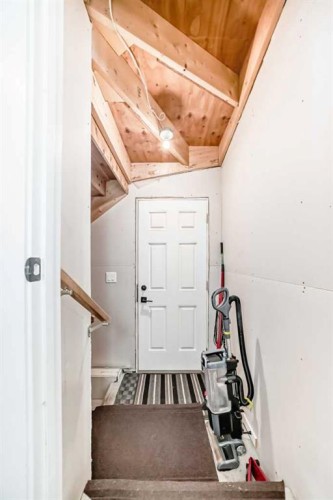 91 Walcrest Way Se, Calgary, AB 